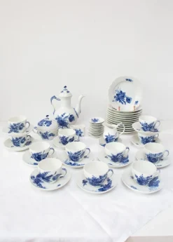 Pamono Blå Blomst Blue Flower Coffee Service from Royal Copenhagen, Set of 53><noscript><img width=