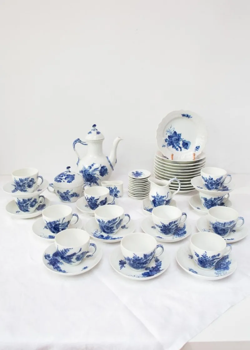 Pamono Blå Blomst Blue Flower Coffee Service from Royal Copenhagen, Set of 53> Coffee & Tea Service
