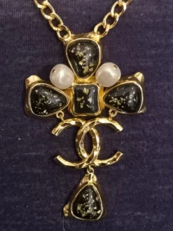 New Pamono Black and Gold Chanel Necklace Pendant from Chanel