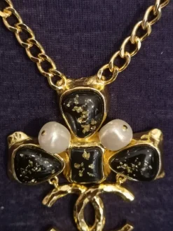 New Pamono Black and Gold Chanel Necklace Pendant from Chanel