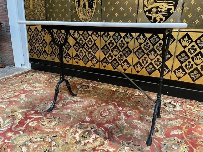 Pamono Black Cast Iron and Marble Bistro Table> Garden Tables