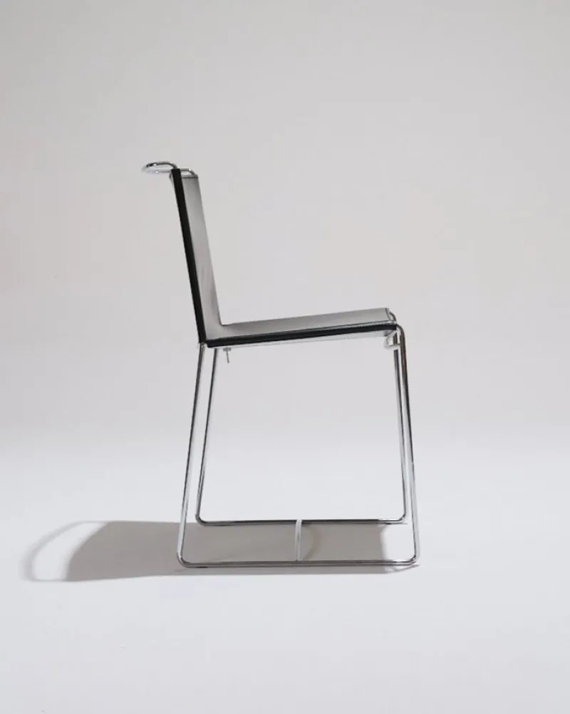 Pamono Black Leather Wire Chairs by Pascal Mourgue for Ligne Roset, 1990s, Set of 4> Side Chairs & Dining Chairs