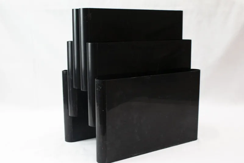 Sale Pamono Black Magazine Rack Model 4675 by Giotto Stoppino for Kartell, Italy, 1970s