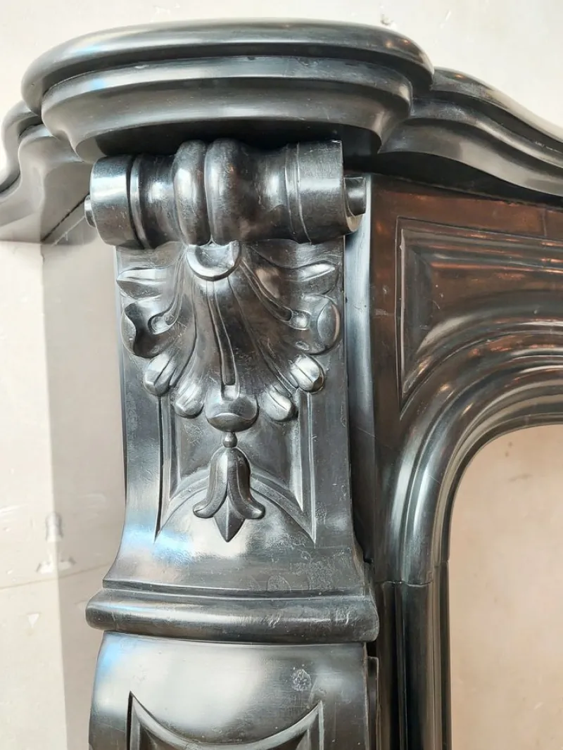 Pamono Black Marble Three Shell Mantelpiece> Fireplaces And Mantels