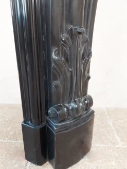 Pamono Black Marble Three Shell Mantelpiece><noscript><img width=