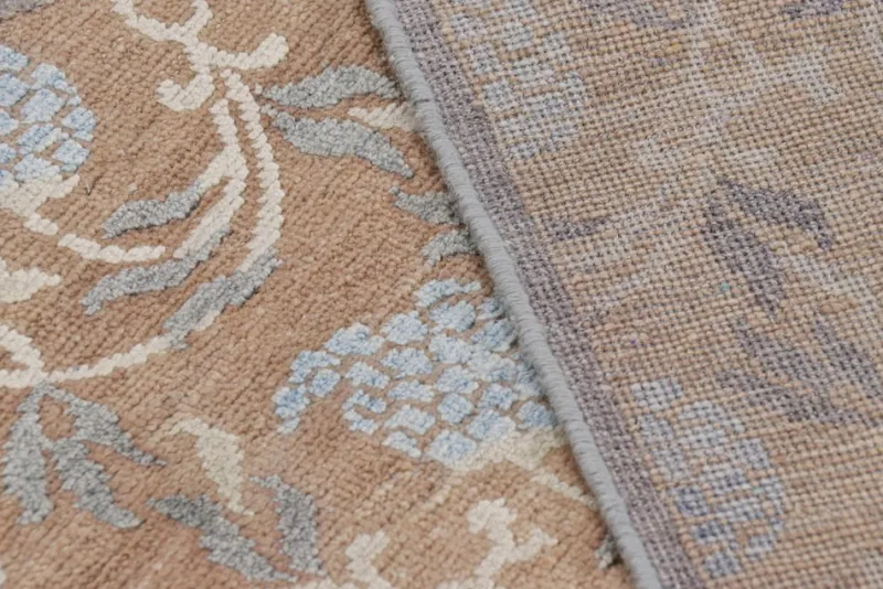 Pamono Block Print Rug in Brown with Blue Floral Patterns from R&K Principal Jahanshah Nazmiyal> Carpets & Textiles|Carpets & Textiles