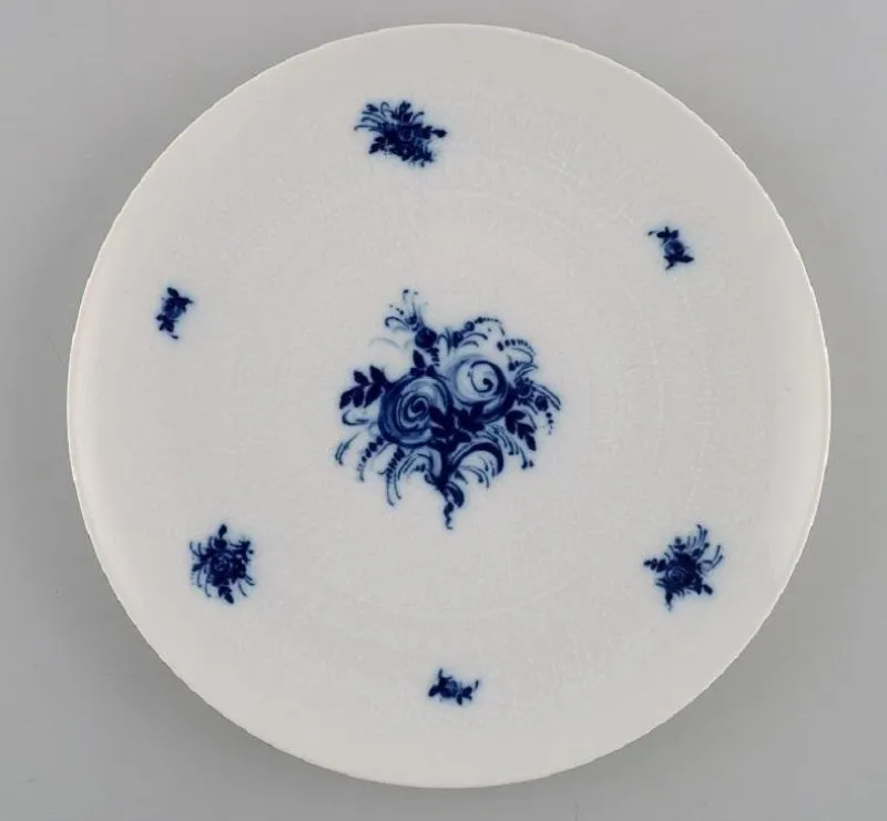 Pamono Blue Flower Porcelain Plates by Bjørn Wiinblad for Rosenthal, 1960s, Set of 5> Serving Dishes