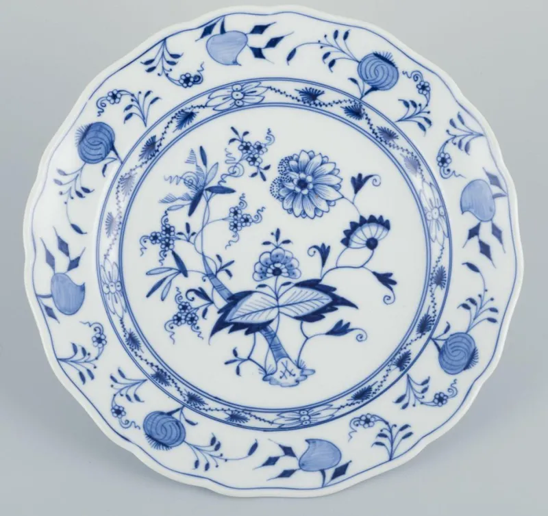 Pamono Blue Onion Patterned Porcelain Dinner Plates from Meissen, Germany, 1890s, Set of 5> Dinner Plates & Bowls