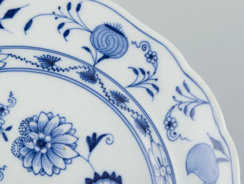 Pamono Blue Onion Patterned Porcelain Dinner Plates from Meissen, Germany, 1890s, Set of 5> Dinner Plates & Bowls