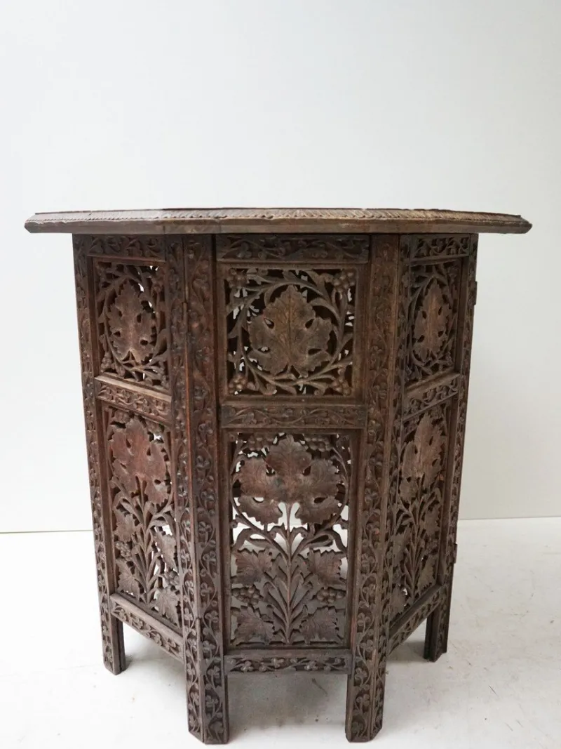 Pamono Bohemian Eastern Anglo-Indian Hand Carved Wooden Octagonal Side Table, 1900s> Coffee & Side Tables
