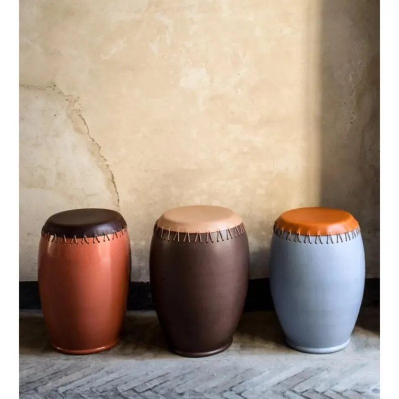 New Pamono Bombo 2 Coffee Table in Enamelled Stoneware and Leather by Oscar Maschera