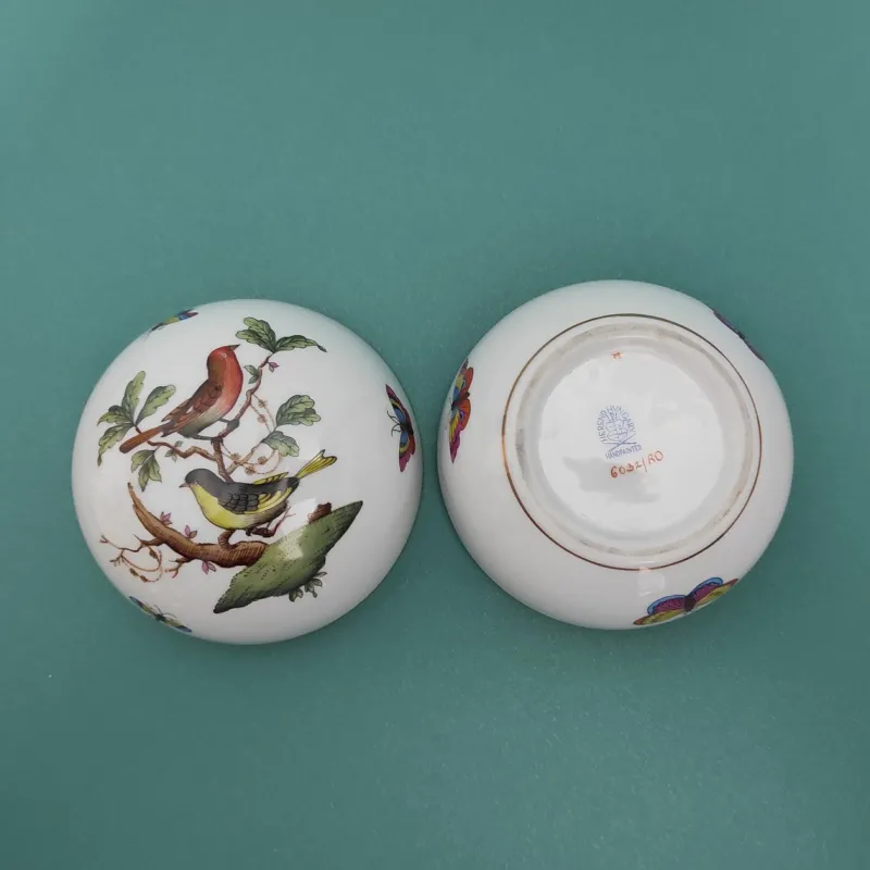 Best Pamono Bonbonniere with Handpainted Herend Rothschild Pattern, 1970s
