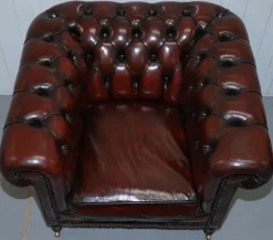 New Pamono Bordeaux Leather Chesterfield Club Sofa & Armchairs on Turned Legs, Set of 3