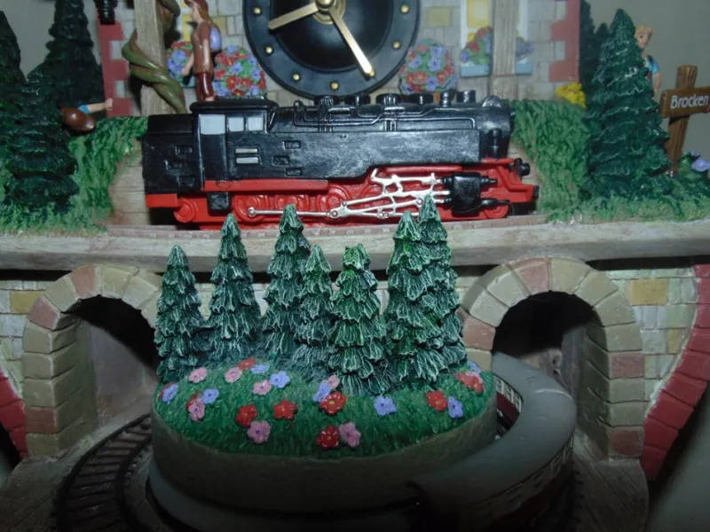 Online Pamono Bradford Exchange Figure Train Clock, 1980s