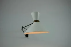 Pamono Brass Wall Lamp by Rene Mathieu for Maison Lunel, 1960s><noscript><img width=