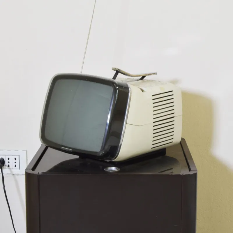 Pamono Brionvega Tv Algol 11 by Marco Zanuso Richard Sapper, 1960s> Electronics