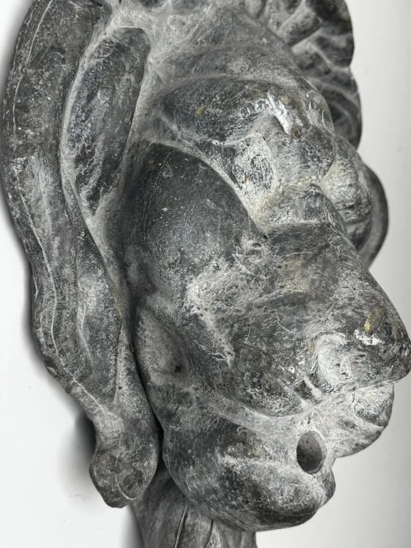 Outlet Pamono British Victorian Renaissance Revival Lion Fountain Spout Finial, 1890s