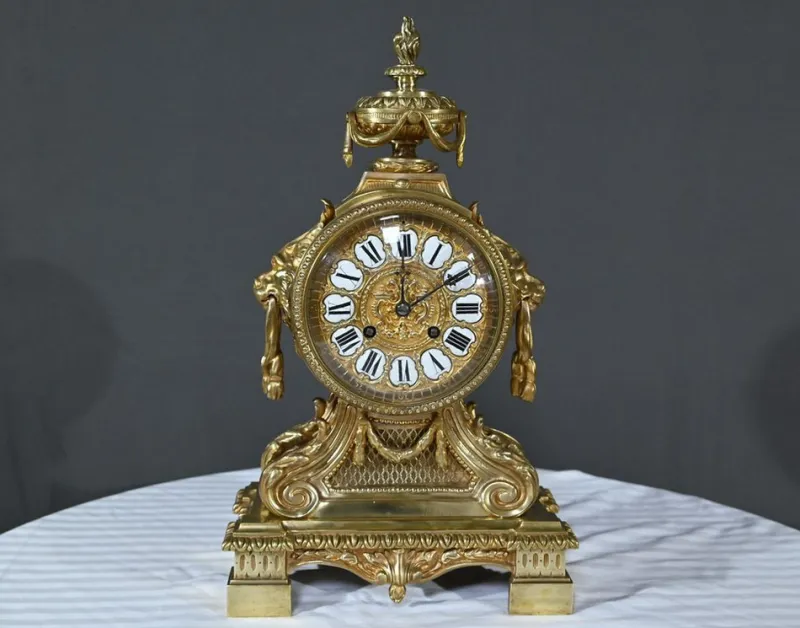 Hot Pamono Bronze Clock by G.Philippe for Palais Royal, 1870s