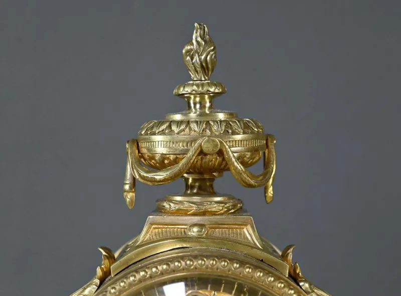 Hot Pamono Bronze Clock by G.Philippe for Palais Royal, 1870s