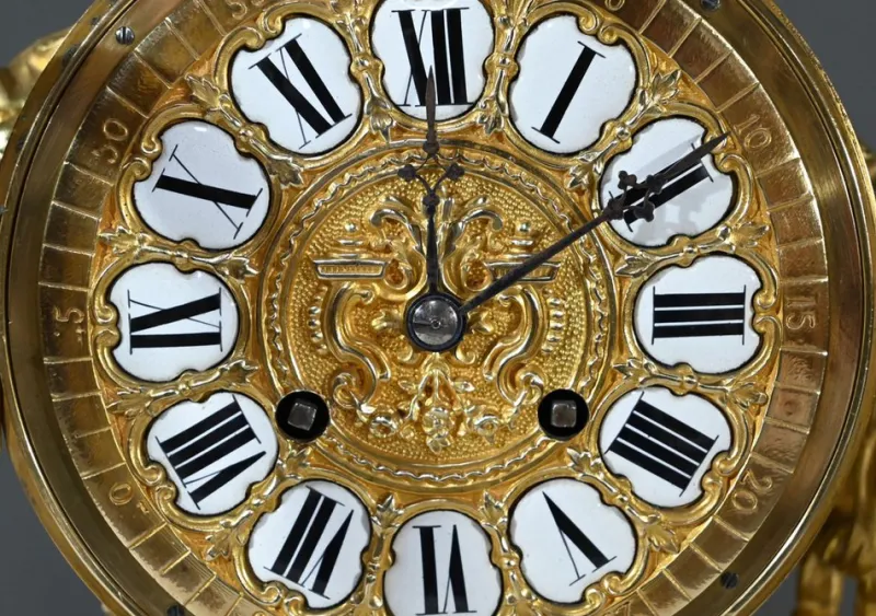 Hot Pamono Bronze Clock by G.Philippe for Palais Royal, 1870s