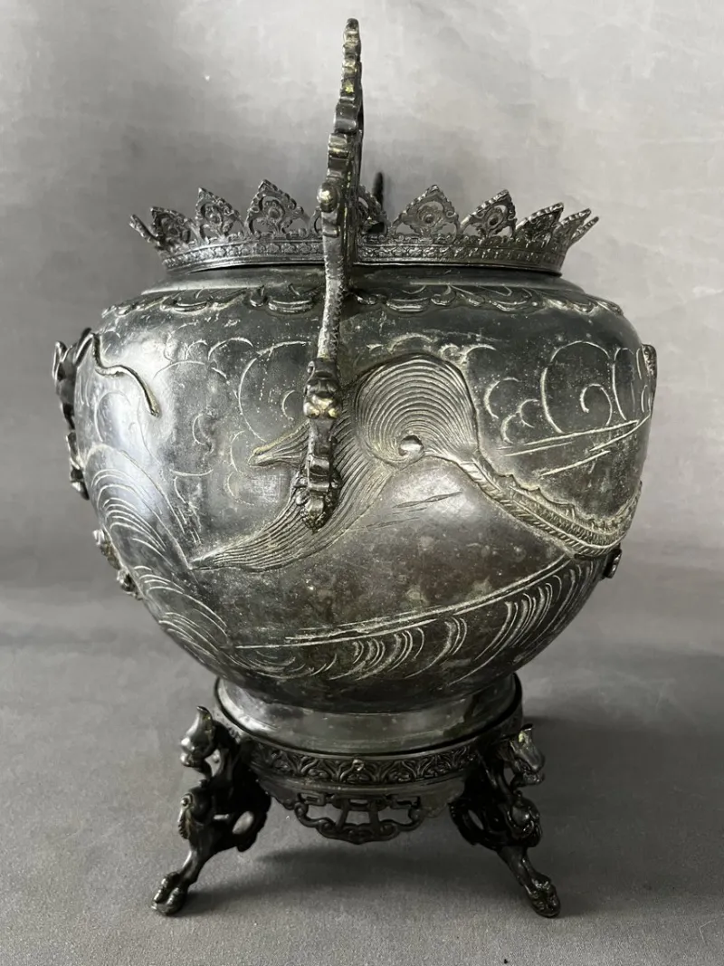 Pamono Bronze Flower Pot, Japan, 1890s> Planters And Jardiniere
