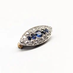 Pamono Brooch in 14 Karat Gold with Cut Diamonds and Blue Sapphires> Brooches