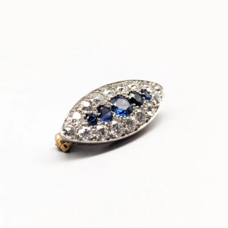 Pamono Brooch in 14 Karat Gold with Cut Diamonds and Blue Sapphires> Brooches