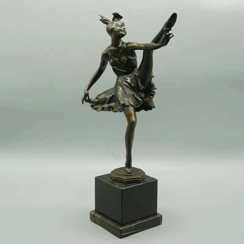 Pamono Bruno Zach, Art Deco High Kick Sculpture, 1920s-1940s, Bronze