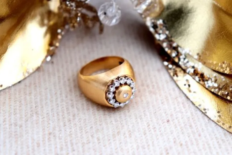 Pamono Brushed Gold Ring with Diamonds in Brilliant Cut> Rings
