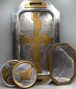 Pamono Brutalist Brass Aluminum Tray Set by David Marshall Disenos, 1980s, Set of 4> Trays