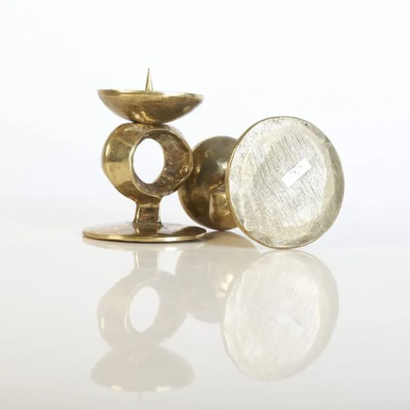 Pamono Brutalist Brass Candlesticks, Set of 2> Candleholders