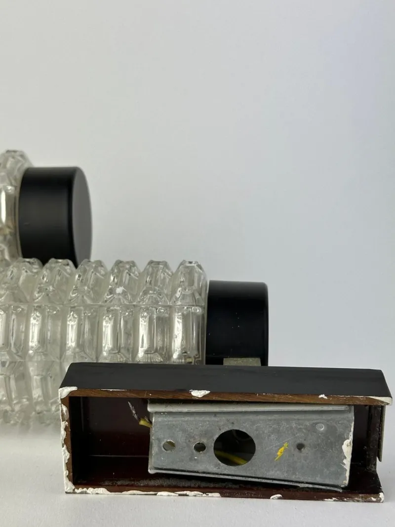 Pamono Brutalist Ice Glass Wall Lamps, 1970s, Set of 2> Wall Lights & Sconces