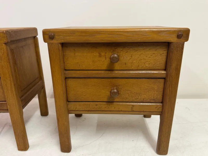 Pamono Brutalist Oak Bedside Tables, 1960s, Set of 2> Nightstands