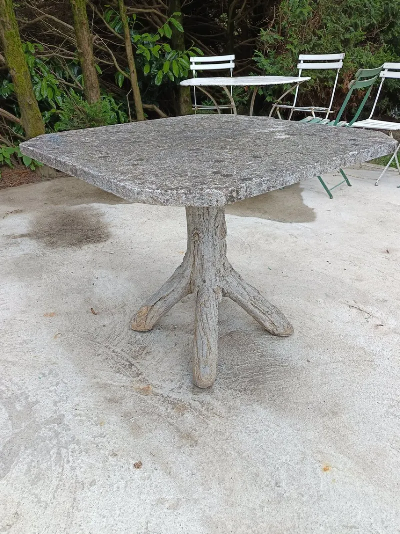 Pamono Brutalist Tree Trunk Concrete Garden Table, 1950s