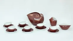 Best Pamono Burgundy Porcelain Coffee Service by Lubomir Tomaszewski for Dorota ZPS Ćmielów Ceramics, 1962, Set of 15