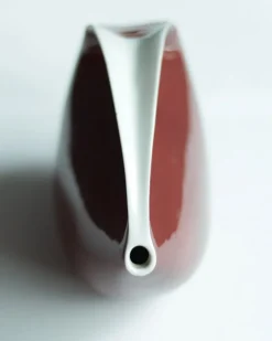 Best Pamono Burgundy Porcelain Coffee Service by Lubomir Tomaszewski for Dorota ZPS Ćmielów Ceramics, 1962, Set of 15