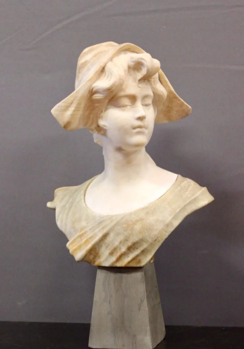 New Pamono Bust of a Young Girl, 1900, Two-Tone Alabaster