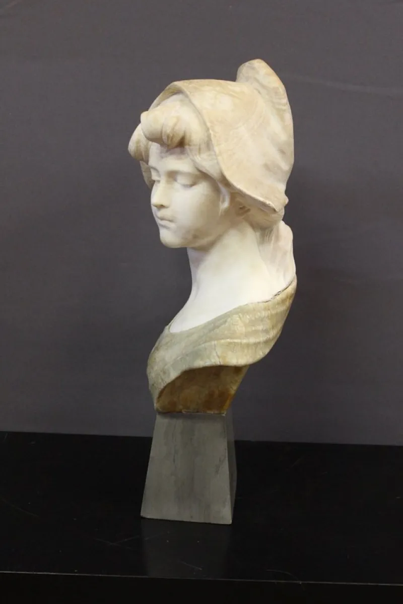 New Pamono Bust of a Young Girl, 1900, Two-Tone Alabaster
