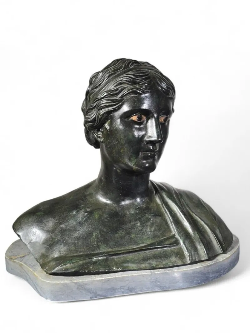 Pamono Bust of the Greek Poetess Sappho, 1860, Bronze> Sculpture