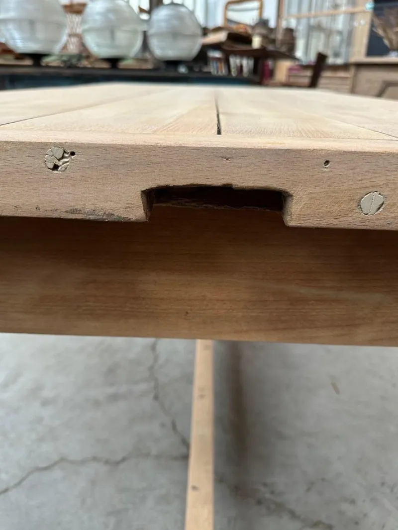 Hot Pamono Butcher's Table in Solid Beech