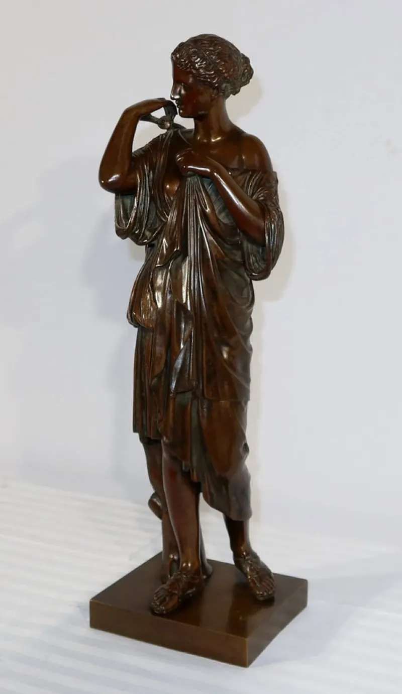 Clearance Pamono C. Sauvage after Praxitèle, Diane de Gabies, Early 1800s, Bronze
