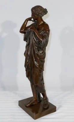 Clearance Pamono C. Sauvage after Praxitèle, Diane de Gabies, Early 1800s, Bronze