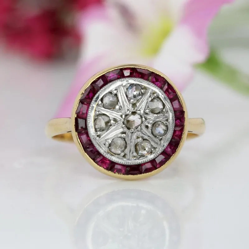 Pamono Calibrated Red Gems Diamonds 18 Karat Yellow Gold Round Ring, 1920s> Rings