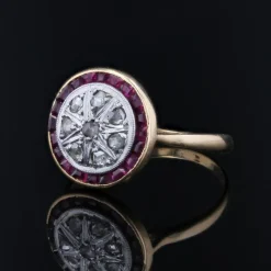 Pamono Calibrated Red Gems Diamonds 18 Karat Yellow Gold Round Ring, 1920s><noscript><img width=