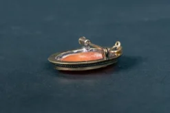 Hot Pamono Cameo Representing the Three Graces Brooch Pendant in Gilded Metal, 1890s