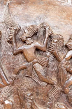 New Pamono Cameroonian Bamoun Artist, Carved Monoxyle Bas-Relief Panel, 1960s, Wood