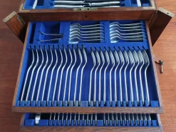 Sale Pamono Canteen of Cutlery from Community, 1890s, Set of 96