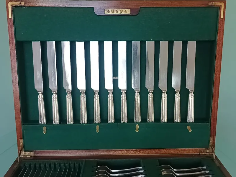 Pamono Canteen of Cutlery from Elkington & Co, 1925, Set of 178> Cutlery & Serving Utensils