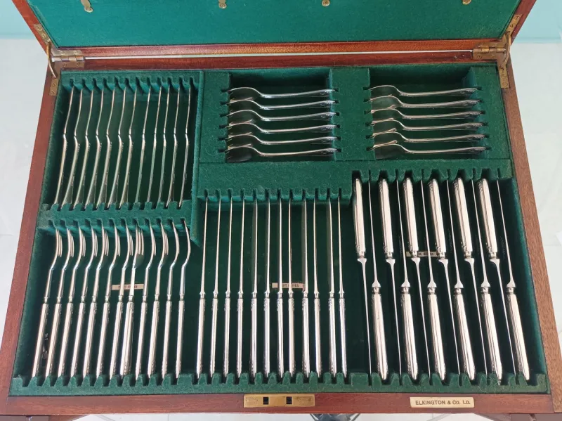 Pamono Canteen of Cutlery from Elkington & Co, 1925, Set of 178> Cutlery & Serving Utensils