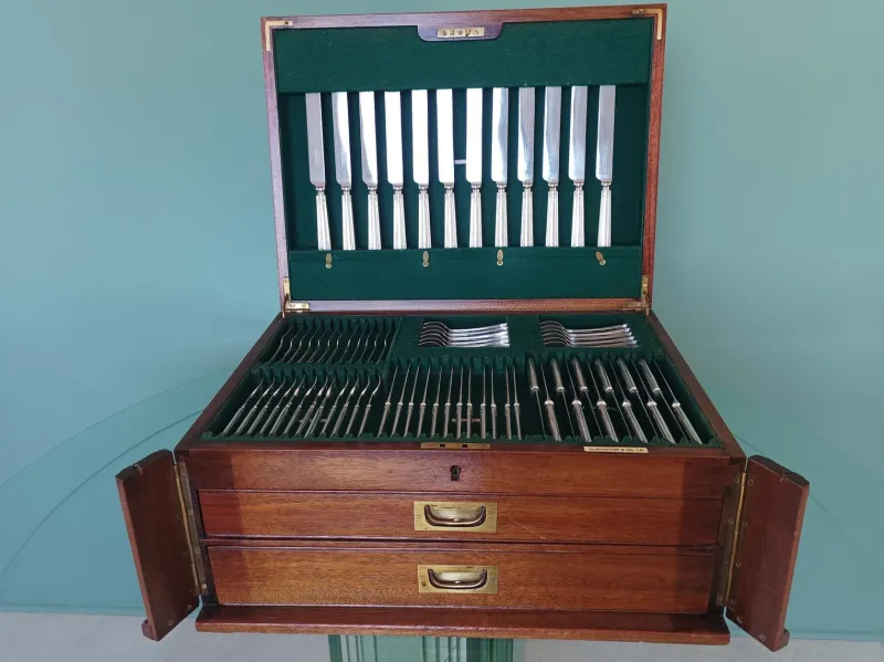Pamono Canteen of Cutlery from Elkington & Co, 1925, Set of 178> Cutlery & Serving Utensils